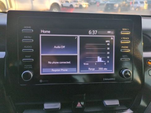 Used 2021 Toyota Camry SE image 13