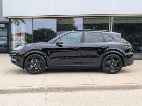 New 2026 Porsche Cayenne S AWD/4WD image 2