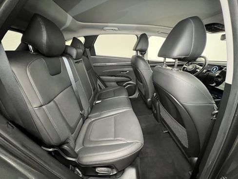 Used 2023 Hyundai Tucson Limited image 8