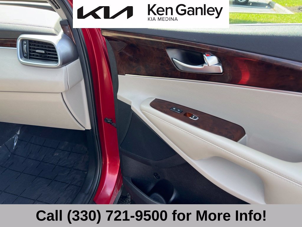 Used 2017 Kia Sorento AWD w/ LX Convenience Package image 55