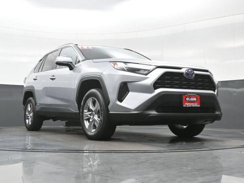 Used 2022 Toyota RAV4 XLE w/ Convenience Package AWD/4WD image 27