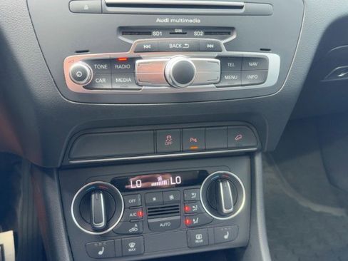 Used 2017 Audi Q3 2.0T Premium image 18