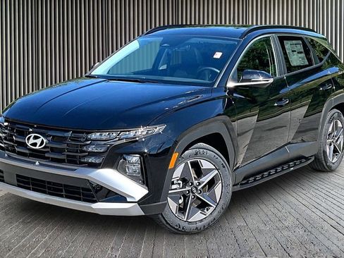New 2026 Hyundai Tucson SEL FWD image 2