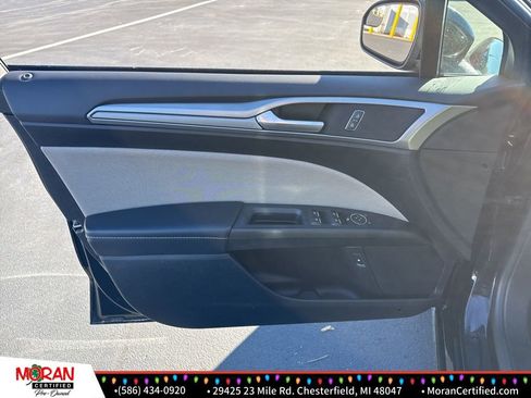 Used 2018 Ford Fusion S image 9