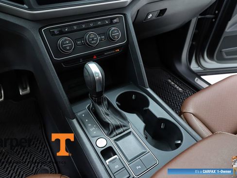 Used 2021 Volkswagen Atlas SE w/ Panoramic Sunroof Package image 24