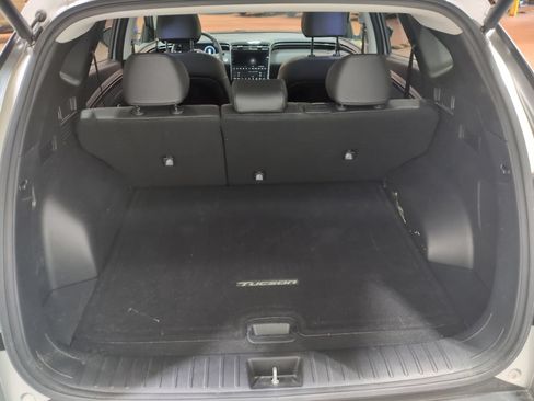 Certified 2023 Hyundai Tucson Limited AWD/4WD image 12