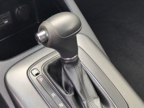 Used 2015 Kia Forte LX w/ Popular Package image 38