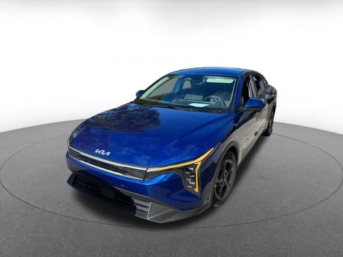 Used 2025 Kia K4 LXS FWD image 9