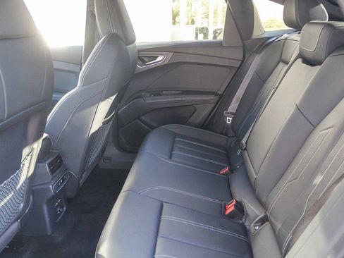 Certified 2024 Audi Q4 e-tron Premium Plus w/ Premium Plus image 19