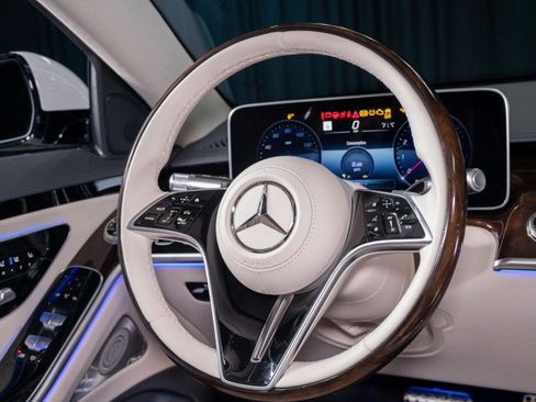 New 2026 Mercedes-Benz S 500 4MATIC image 14