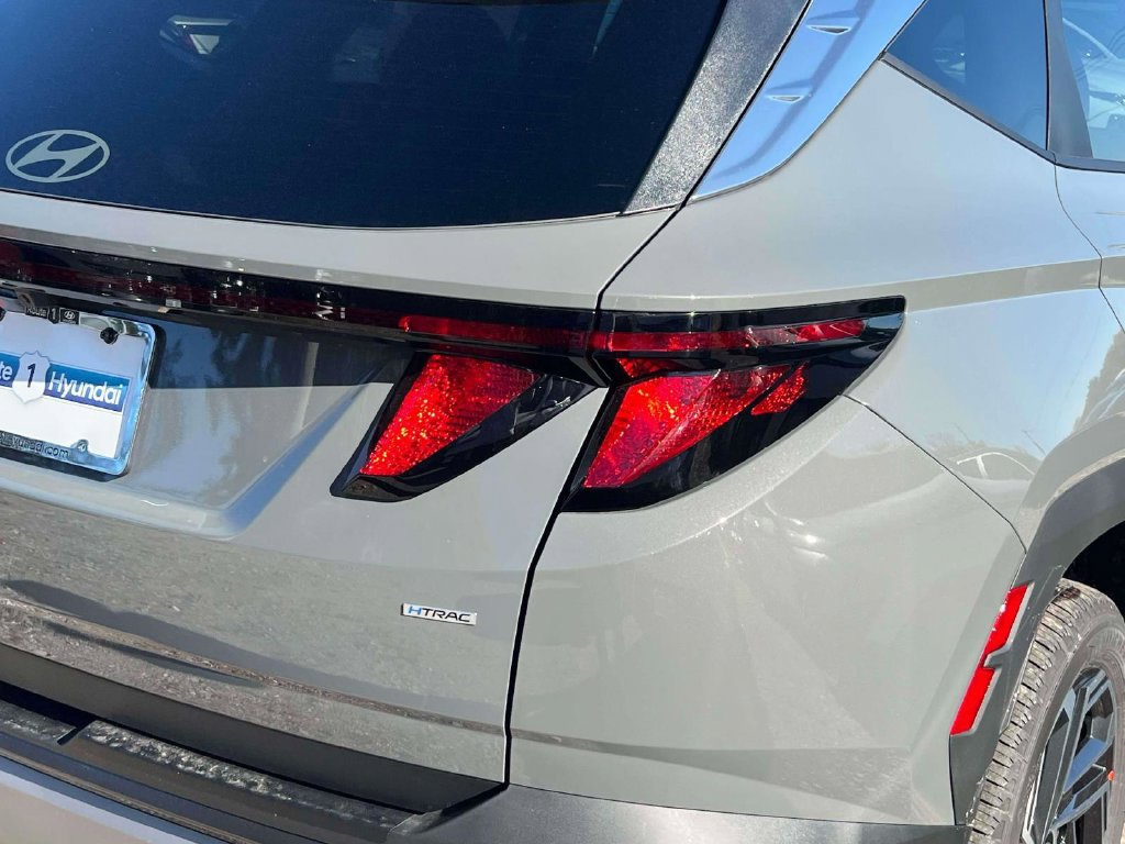 New 2026 Hyundai Tucson SEL Plus AWD/4WD image 8