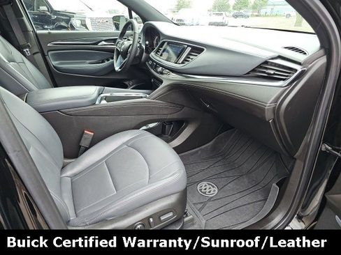 Certified 2022 Buick Enclave Essence w/ Experience Buick Package image 33