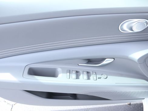 New 2026 Hyundai Elantra SEL Sport image 13