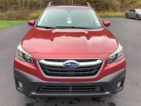 Used 2022 Subaru Outback Premium image 8