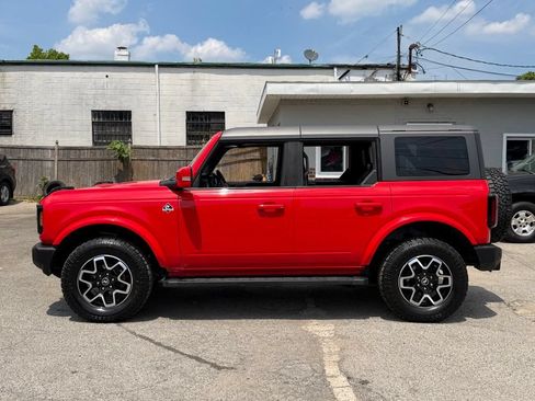 Used 2023 Ford Bronco Outer Banks AWD/4WD image 5
