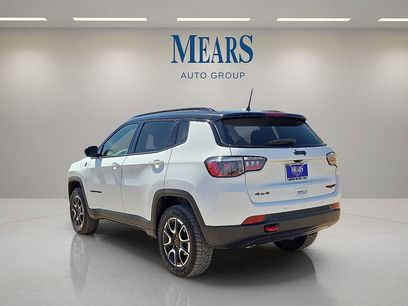 Used 2025 Jeep Compass Trailhawk