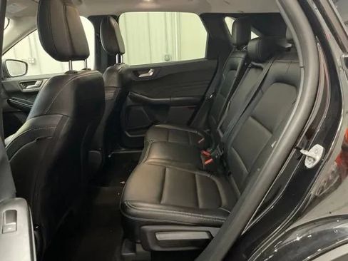 Used 2025 Ford Escape Platinum AWD/4WD image 14