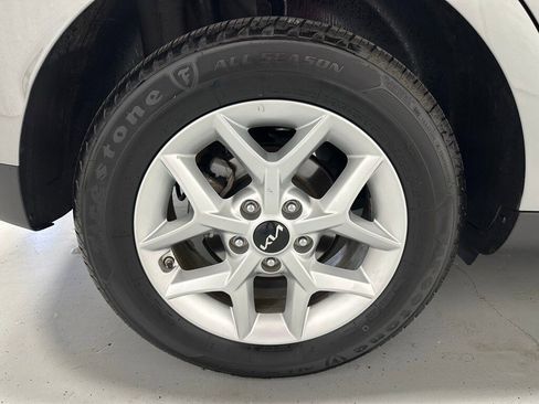 Used 2024 Kia Soul LX w/ Option Group 015 image 58