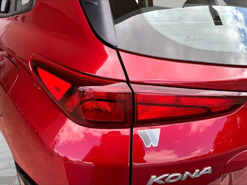 Used 2023 Hyundai Kona SE AWD/4WD image 22
