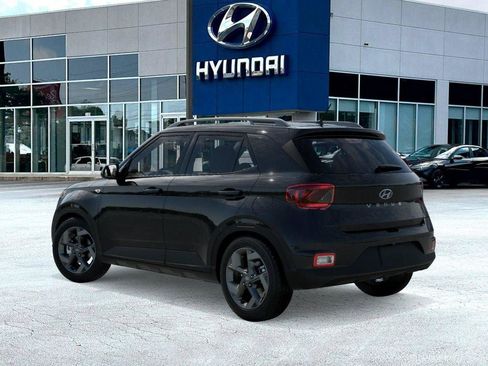 New 2026 Hyundai Venue SEL FWD image 6