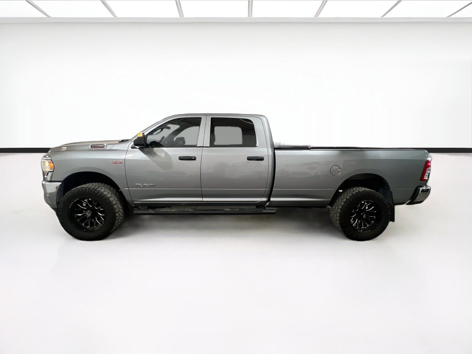 Used 2022 RAM 2500 Tradesman AWD/4WD image 21