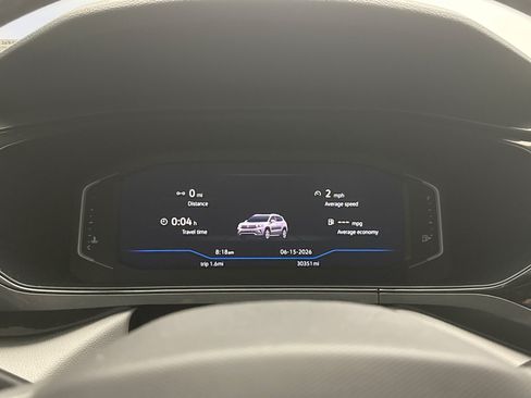 Used 2022 Volkswagen Taos SEL w/ Panoramic Sunroof Package AWD/4WD image 13