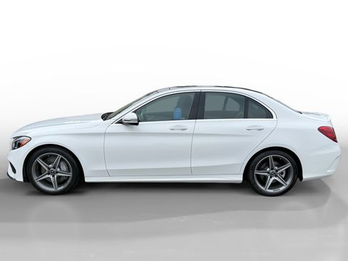Used 2018 Mercedes-Benz C 300 Sedan image 2