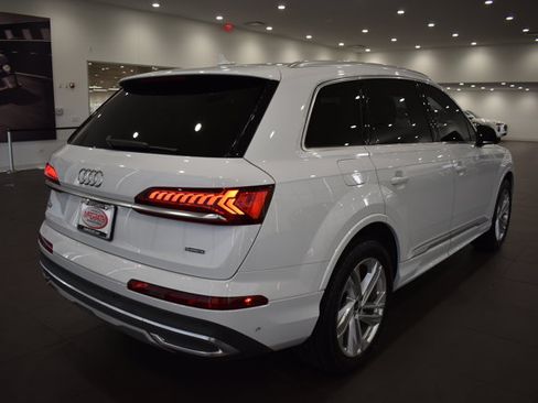 Used 2023 Audi Q7 3.0T Premium Plus w/ Premium Plus Package AWD/4WD image 7