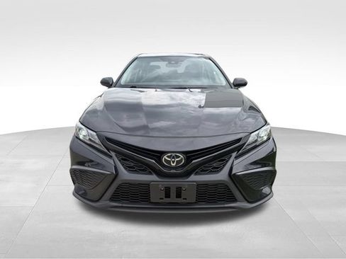 Used 2024 Toyota Camry SE AWD/4WD image 7
