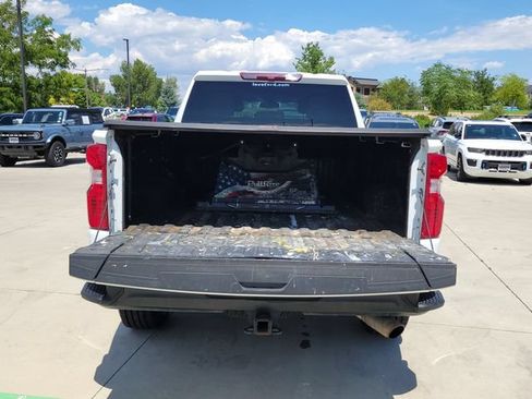 Used 2022 Chevrolet Silverado 2500 W/T w/ Gooseneck/5TH Wheel Package AWD/4WD image 12