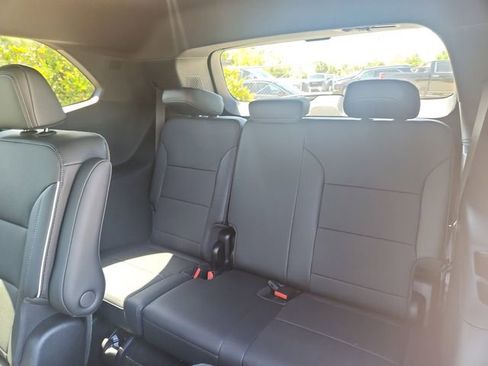 New 2026 Buick Enclave Preferred AWD/4WD image 10