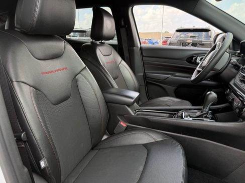 Used 2025 Jeep Compass Trailhawk image 21