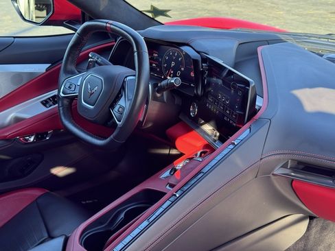 Used 2020 Chevrolet Corvette Stingray Premium Cpe w/ 3LT Preferred Equipment Group image 24