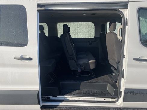 Used 2023 Ford Transit 350 XLT image 16