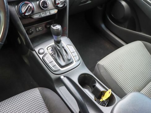 Used 2020 Hyundai Kona SEL image 35