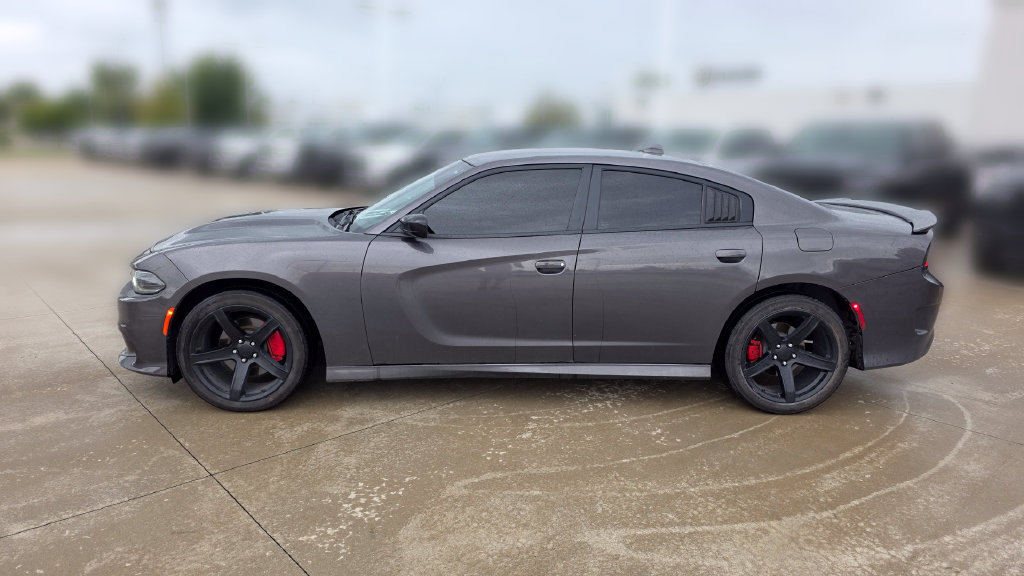 Used 2023 Dodge Charger GT w/ Technology Group RWD image 2