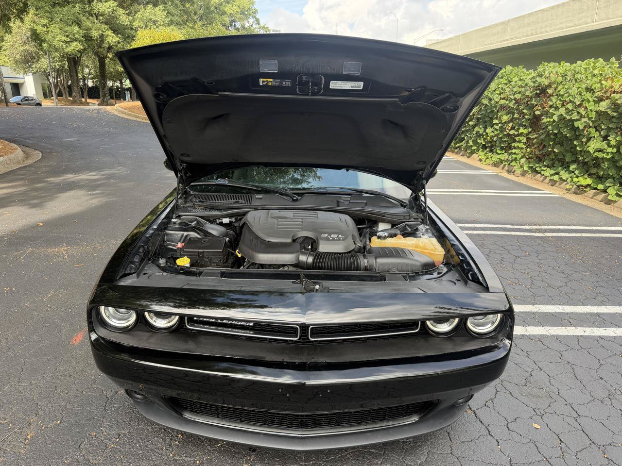Used 2018 Dodge Challenger SXT RWD image 23
