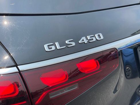 Used 2024 Mercedes-Benz GLS 450 4MATIC image 30
