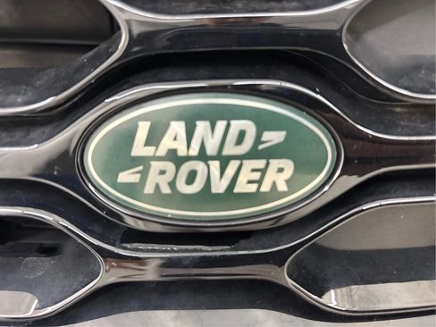 Used 2023 Land Rover Discovery HSE R-Dynamic AWD/4WD image 34