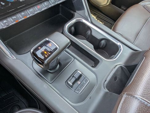 Used 2023 GMC Sierra 1500 Denali w/ Technology Package image 23