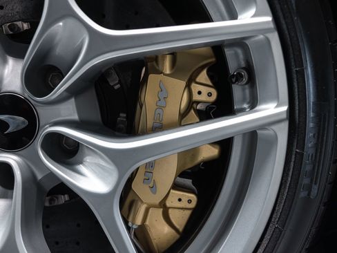 Used 2024 McLaren 750S image 30