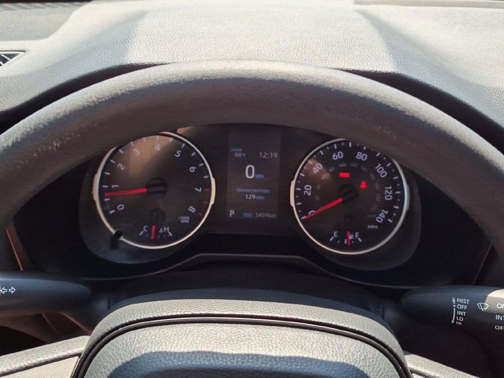 Used 2020 Toyota RAV4 LE FWD image 19