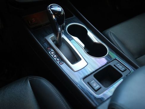 Used 2016 Nissan Altima 3.5 SL w/ 3.5 Technology Package image 23