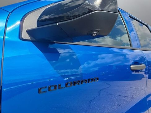 Used 2023 Chevrolet Colorado Trail Boss w/ Technology Package AWD/4WD image 29