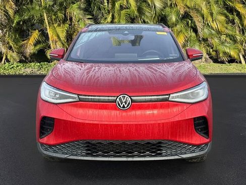 Used 2023 Volkswagen ID.4 Pro S image 2