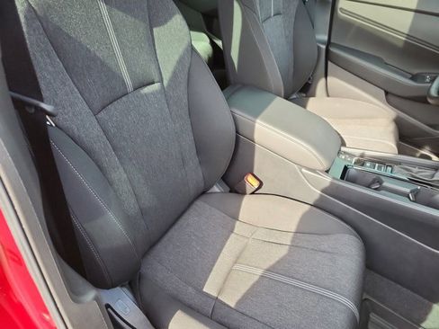 Certified 2025 Honda Accord Sport image 19