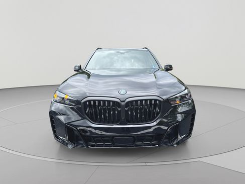New 2026 BMW X5 xDrive50e w/ M Sport Package AWD/4WD image 4