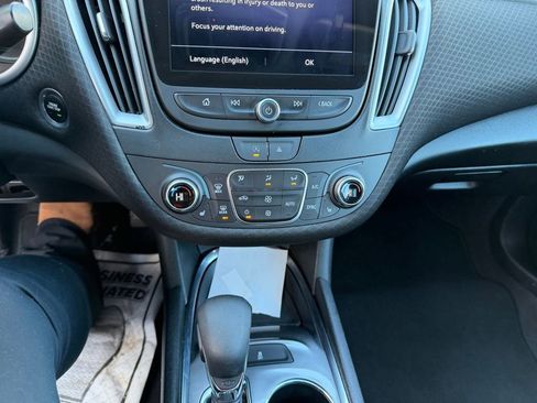 Used 2023 Chevrolet Malibu LT image 18