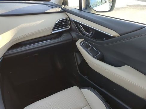 Used 2022 Subaru Outback Limited image 16