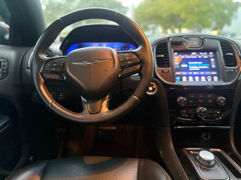 Used 2017 Chrysler 300 S w/ 300S Premium Group 2 w/2_L image 16